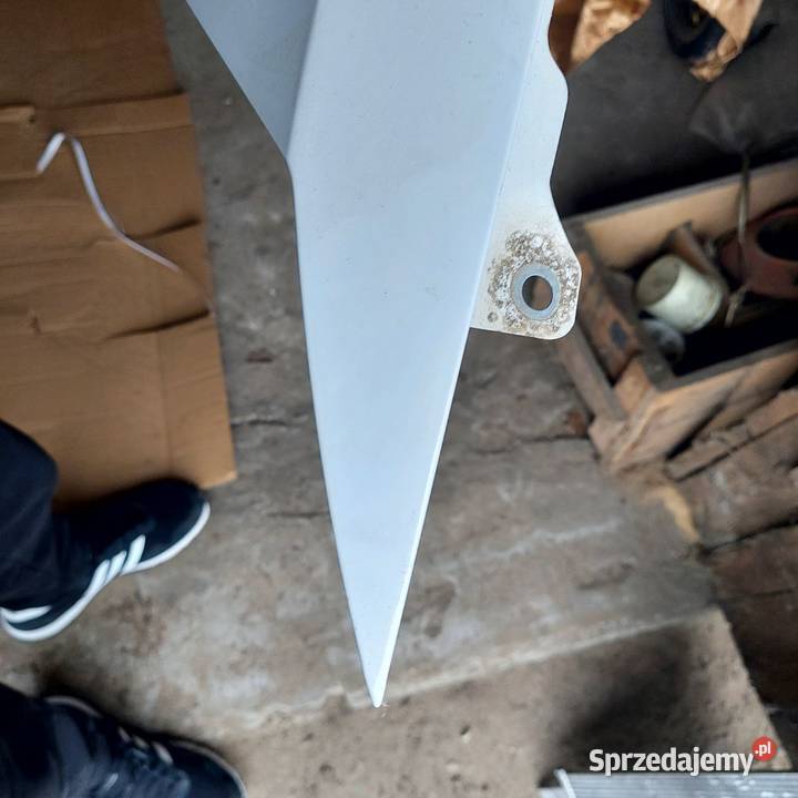 Sprzedam lewy przedni błotnik Do auta Seat Arona Opoczno