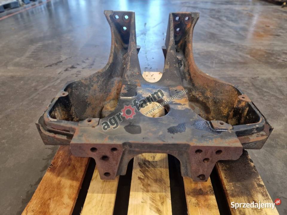 Przedni wspornik Case MX 180 200 220 240 270 Byków