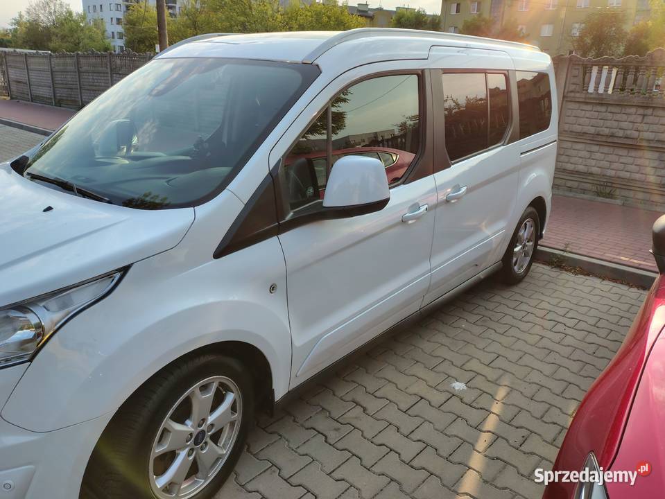 Ford Tourneo Connect Titanium 15TDCi 120 2017 Rok produkcji 2017 sprzedam