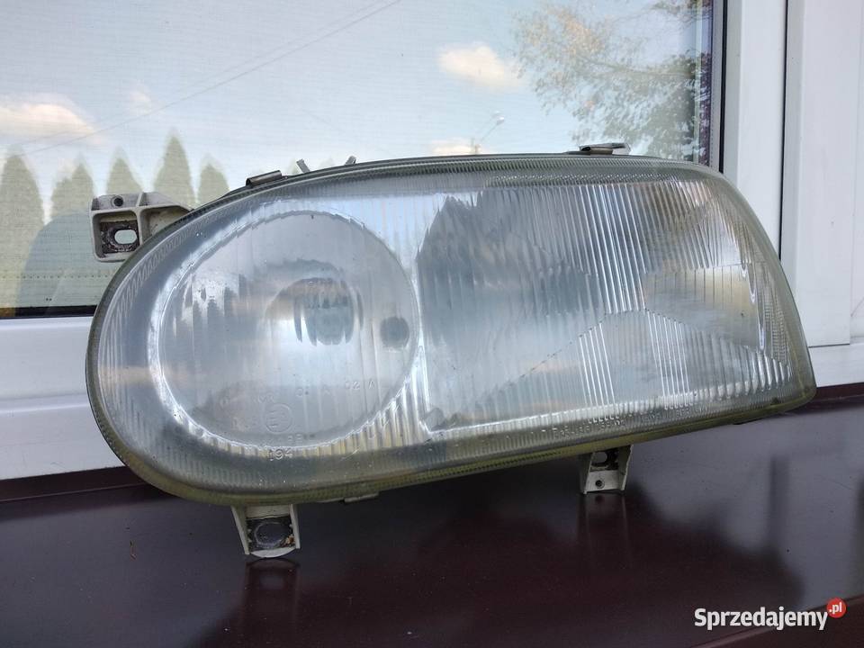 VW Golf III MK3 lampa przednia lewa reflektor Lampy przednie łódzkie Sieradz