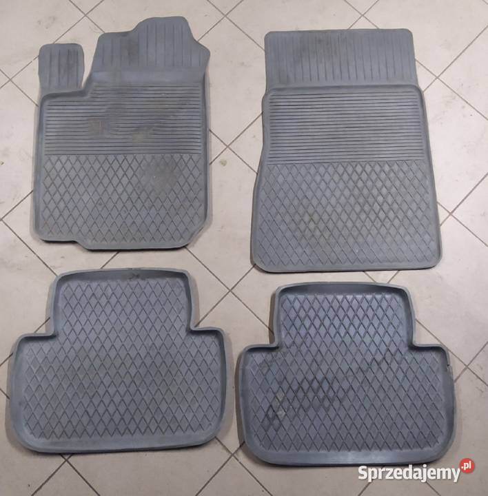 Dywaniki gumowe Golf 4 Octavia Peugeot 407