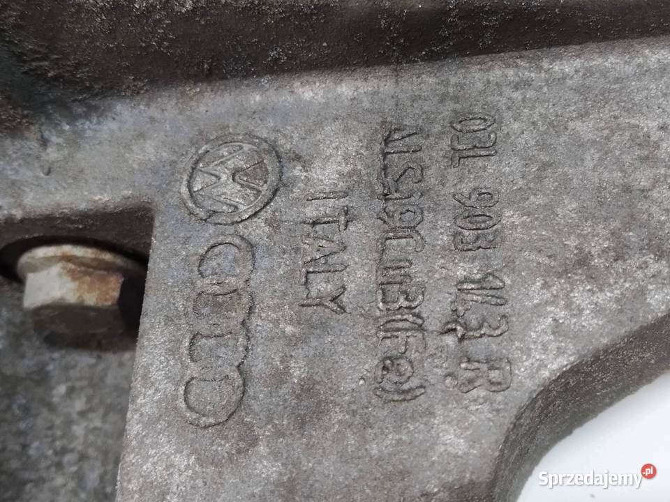 ŁAPA WSPORNIK 03L903143R 20 TDI Audi A4 IV Rok produkcji 2014 świętokrzyskie