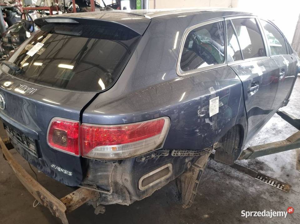 ĆWIARTKA BŁOTNIK PRAWY TYŁ TOYOTA AVENSIS T27 Pozostałe Lipno