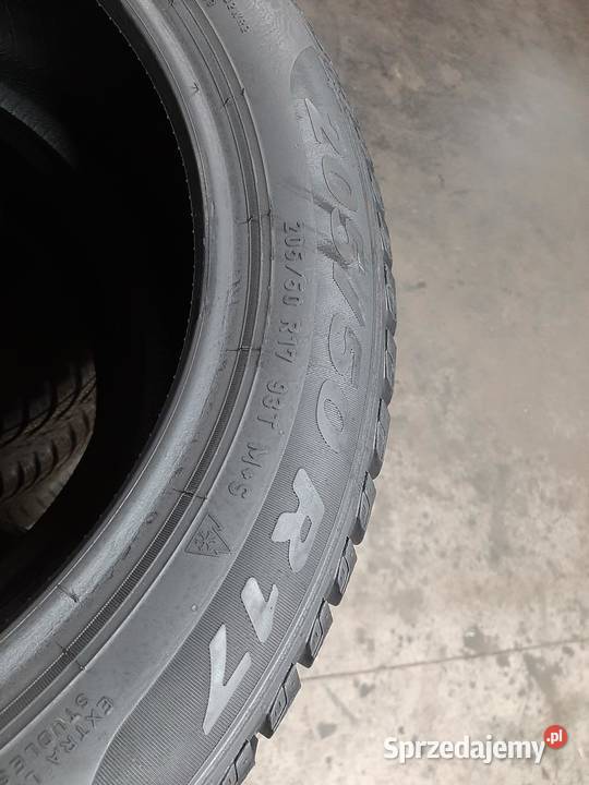 2x Opona UŻYWANA ZIMOWA 20550R17 PIRELLI 170 Pirelli Zaścianki
