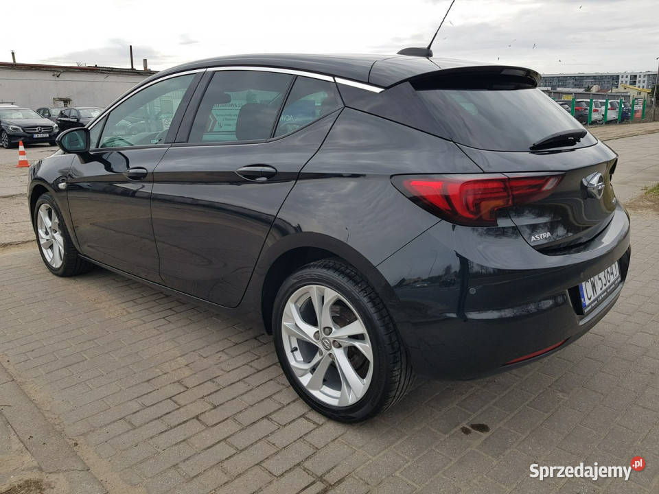 Opel Astra 14 Turbo Benzyna Dynamic światła do jazdy dziennej