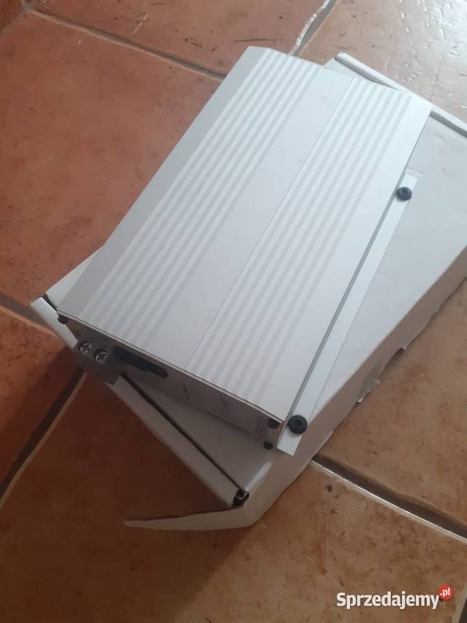 Votronic 3308 VCC 121245 IUoULi 12 V 45 A B2B Pozostałe Nysa