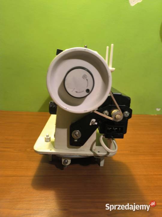 Maszyna do szycia łucznik TUR2 466 PRL Cieszyn