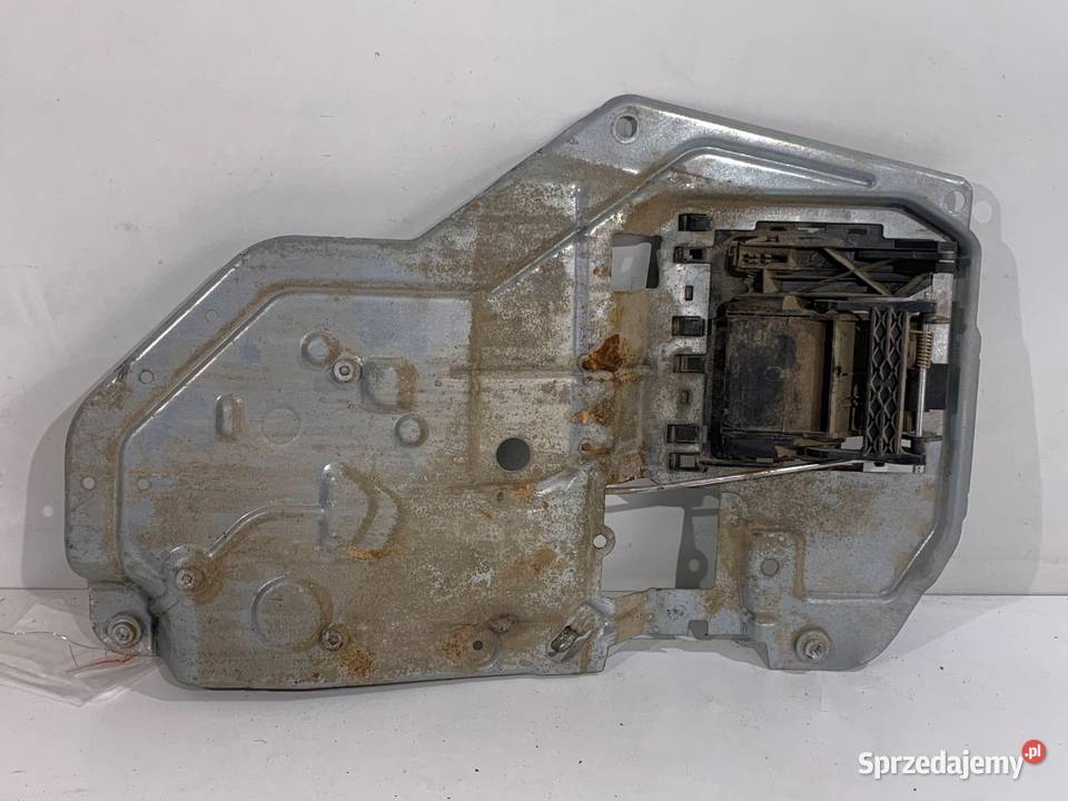 ZAMEK DRZWI TYLNYCH VW TRANSPORTER T5 Bus