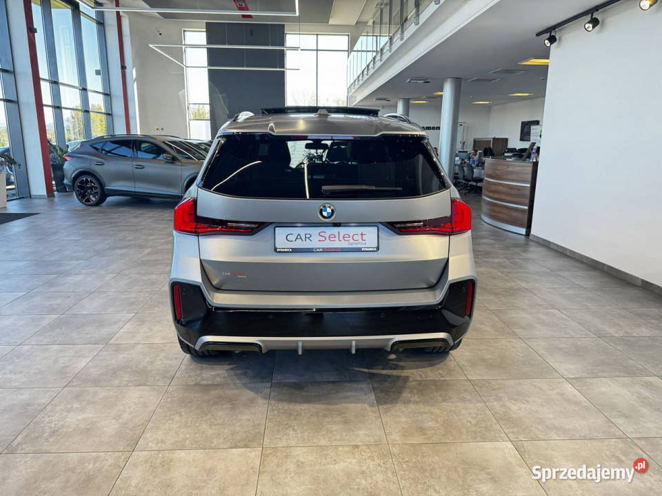 BMW X1 sdrive18i 136 automat 2023 r salon I