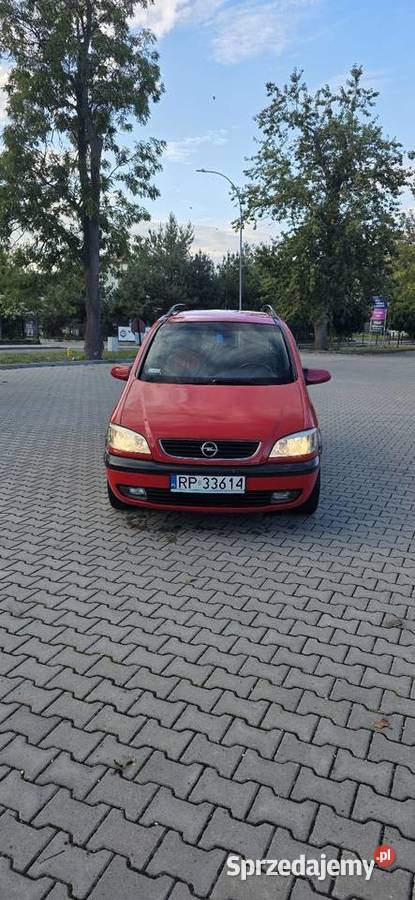 Zafira dizel klimatyzacja 7 osób Rok produkcji 2001 podkarpackie