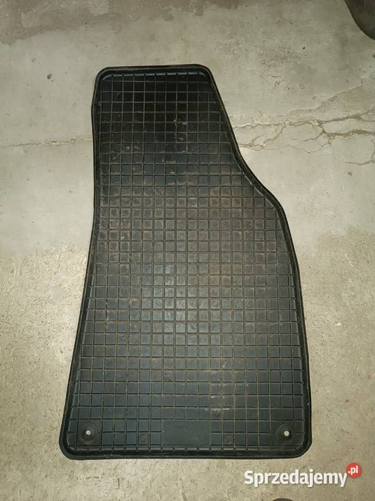 Dywaniki gumowe komplet audi a4 sprzedam