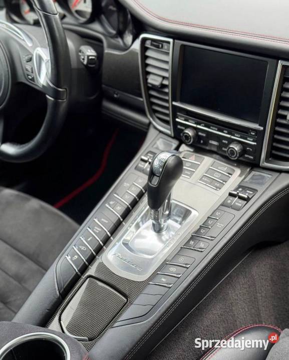 Porsche Panamera GTS 4x4 48 440 2015r wielkopolskie Gniezno