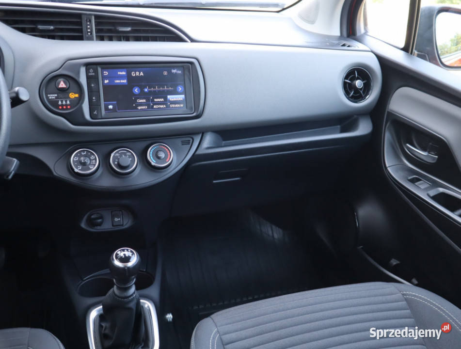 Toyota Yaris 15 Dual VVTi mazowieckie Piaseczno