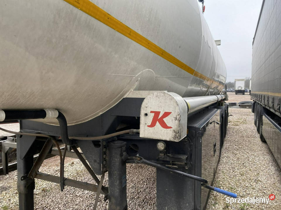cysterna Kassbohrer stb 390t pełny VAT Komorniki