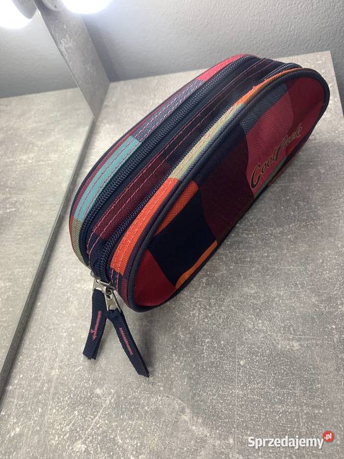 Piórnik w kartkę Cool Pack dwie komory HIT podkarpackie Jasło