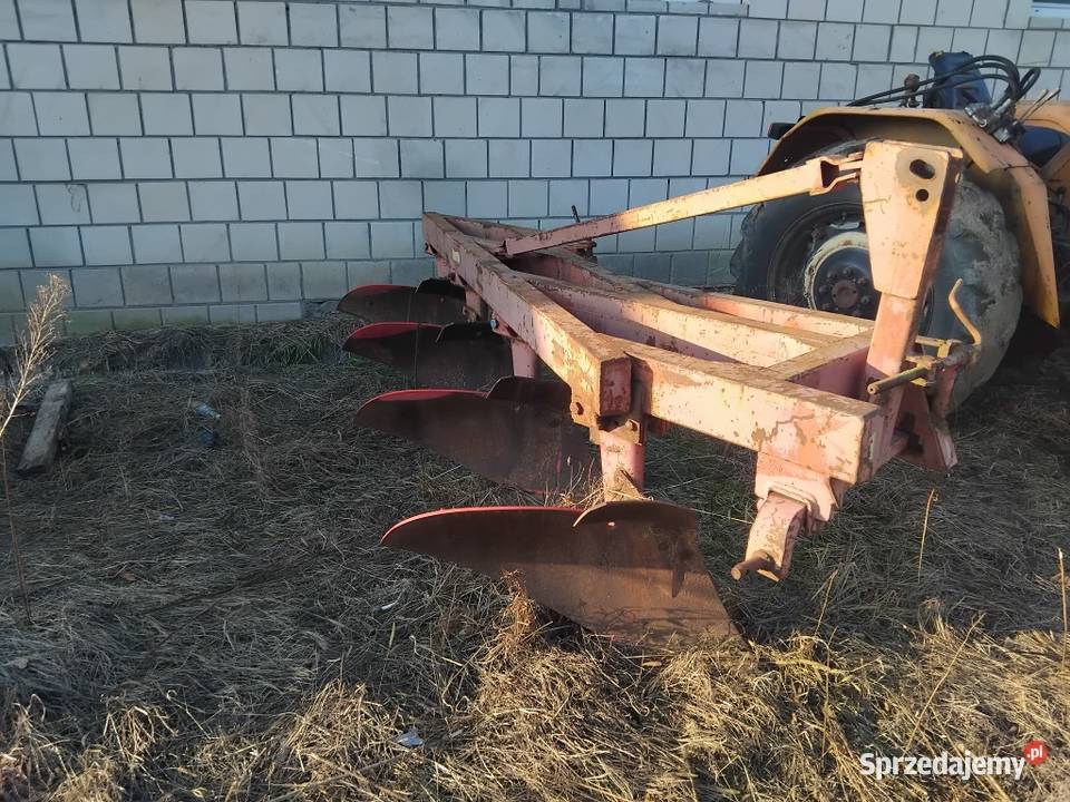 Pług pługi cztero skibowy 4x40 Kierzków