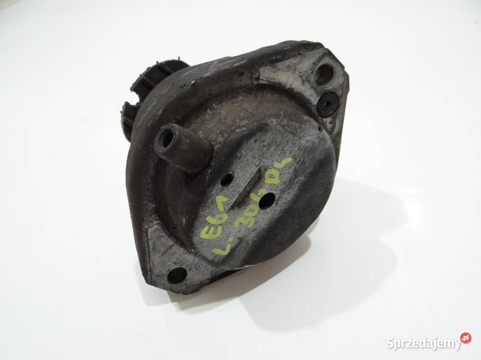 PODUSZKA SILNIKA LEWA BMW E60 E61 30 D 6774619 Strzyżewice sprzedam