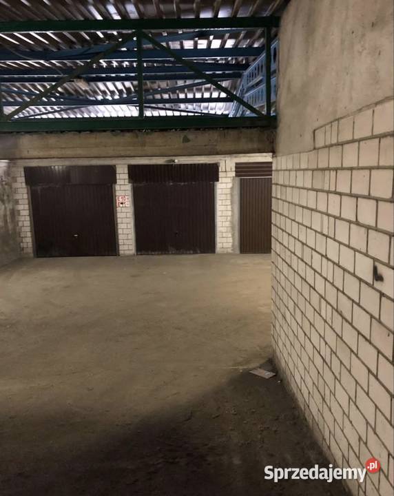 Garaż osiedle zamkowe Piastowska śląskie Będzin