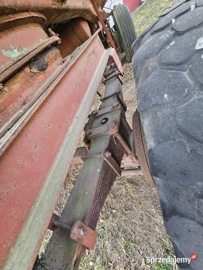 Przyczepa wywrotka z Niemiec 3osiowa idealny Podedwórze sprzedam