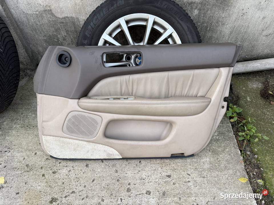 Tapicerka drzwi prawych Lexus LS400 UCF10 boczek śląskie Częstochowa