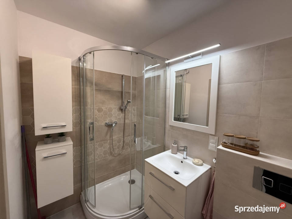 Mieszkanie dwupokojowe z komórką lokatorską bez pomorskie Gdańsk