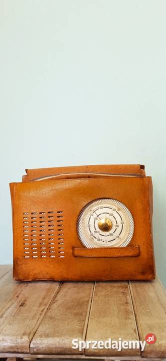 Kultowy odbiornik Unitra ZRK Czar