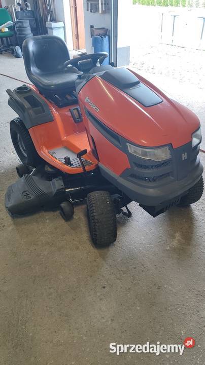 Kosiarka traktorek Husqvarna yth 2448