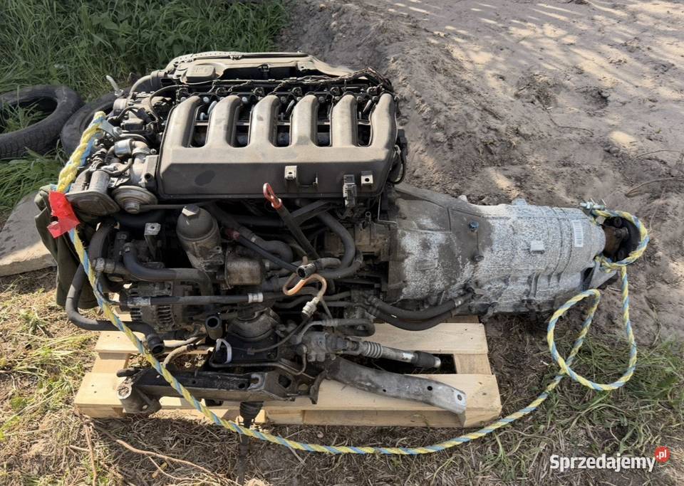 Kompletny silnik z osprzętem BMW E60 Rok produkcji 2005 Tłuszcz