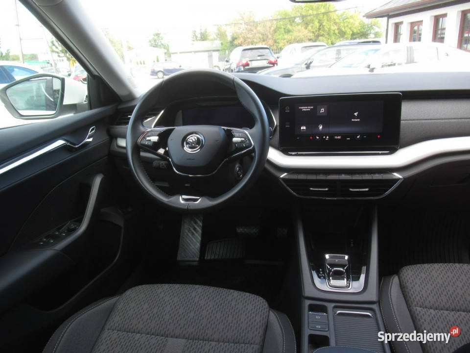 koda Octavia BEZWYPADKOWY Matrix LED Keyless benzyna Octavia mazowieckie Warszawa