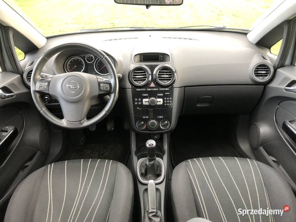 Opel Corsa 14 Klima Tempomat 5 Drzwi Bogata 256000km kujawsko-pomorskie Radzyń Chełmiński