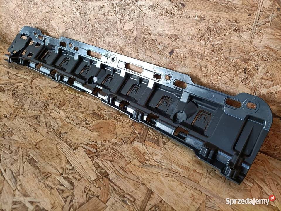 BMW X5 G05 X6 G06 ŚLIZG MOCOWANIE ZDERZAKA DOLNY osobowe Pleszew