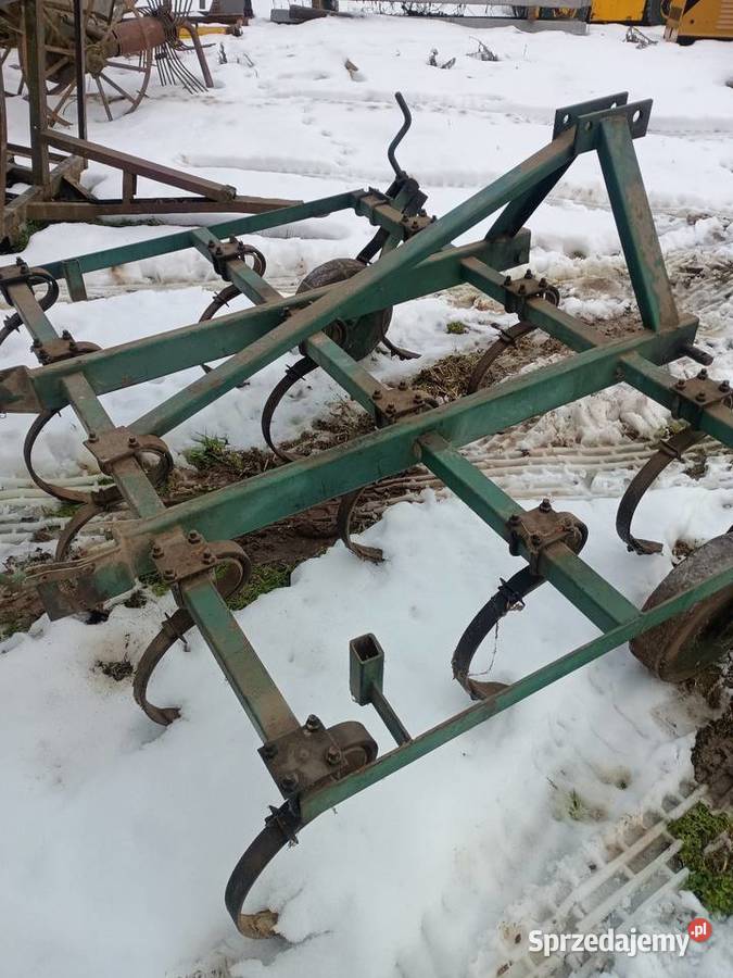 Kultywator nieuszkodzony Chobrzany sprzedam