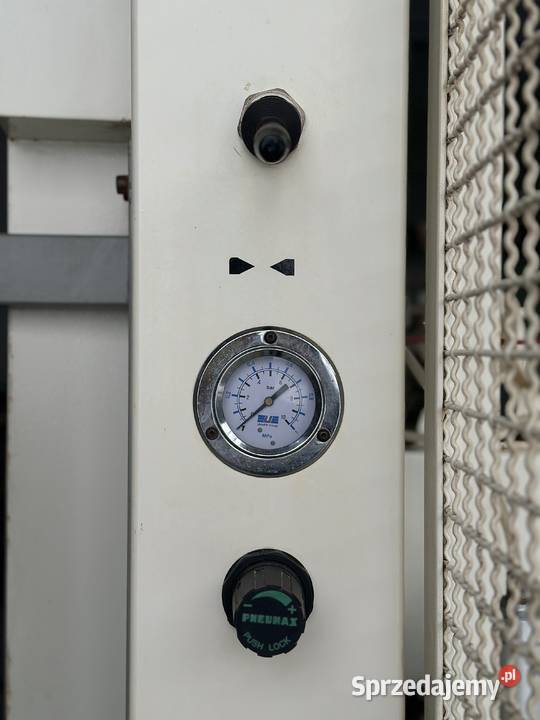 Prasa korpusowa pneumatyczna STM99 2003 1443 Łabuńki Pierwsze