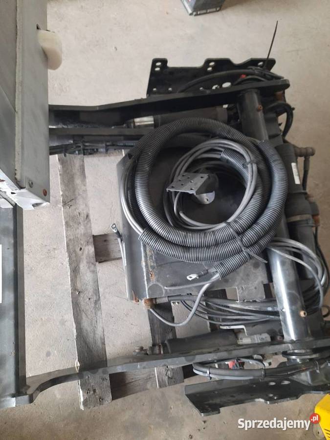 Winda załadowcza 500 do busa 2018 Gliwice sprzedam