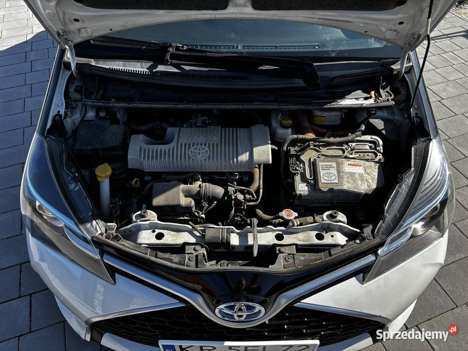 Yaris 2017 98000 Hybrid małopolskie Gdów sprzedam