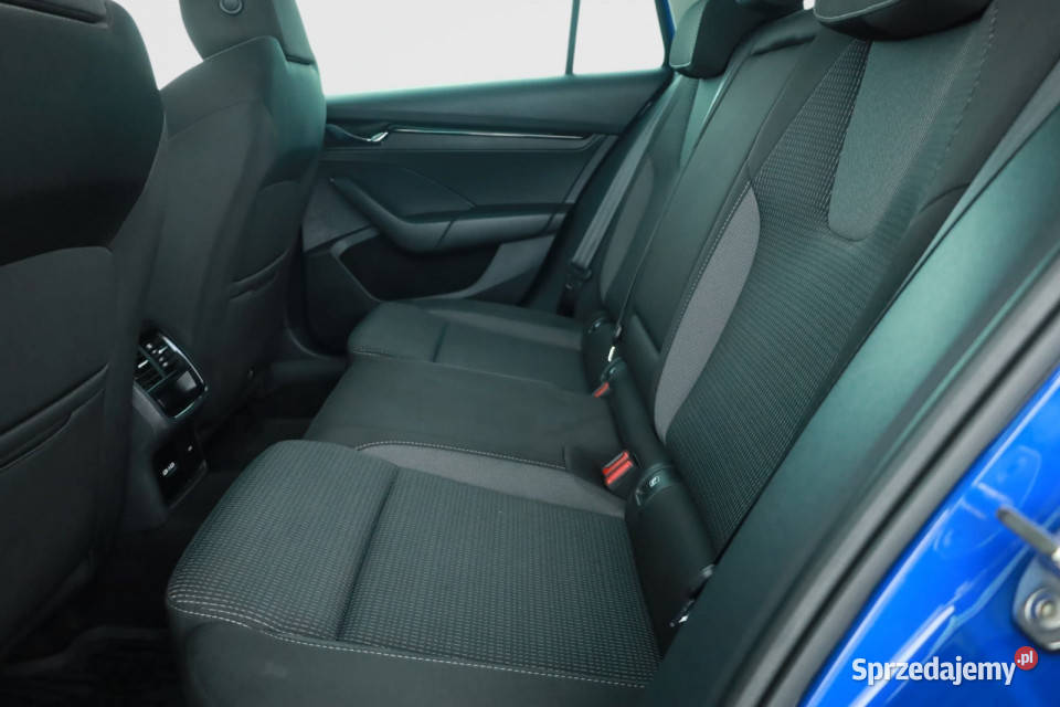 Skoda Octavia 15 TSI etec niebieski Škoda Piaseczno sprzedam