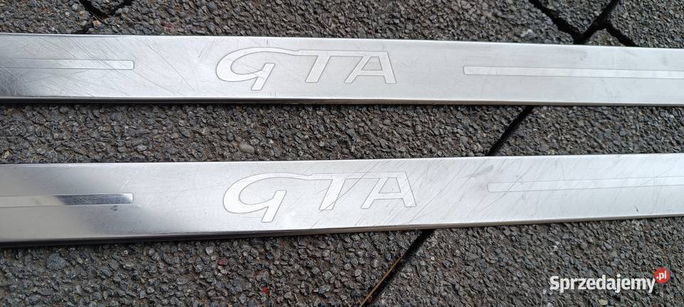 Listwy ozdobne progu Alfa Romeo 147 GTA Pozostałe sprzedam