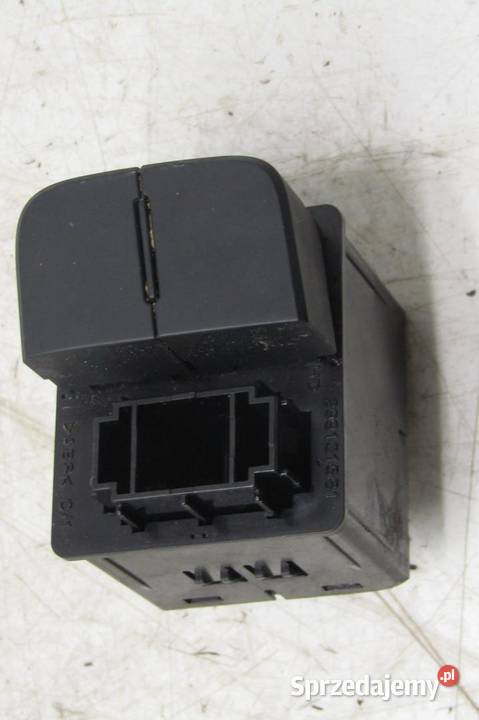 PANEL PRZEŁĄCZNIK HYUNDAI i10 II 299131553 sprzedam