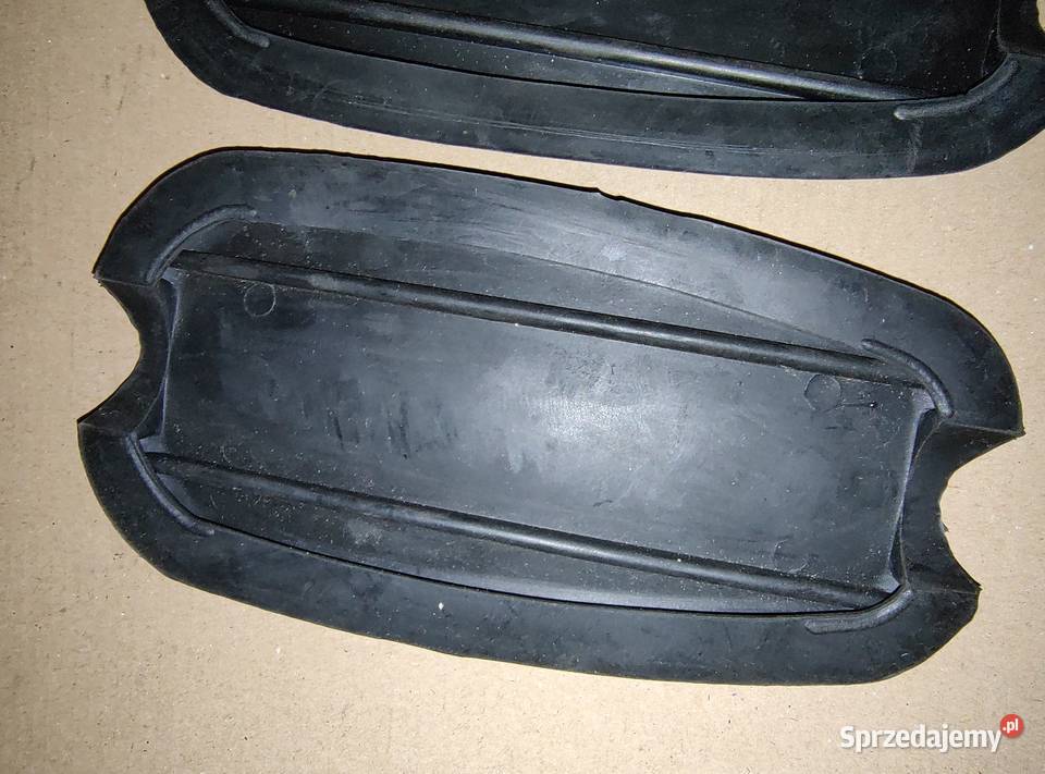 Gumy na zbiornik paliwa bak Ural M66 M67 Leszno