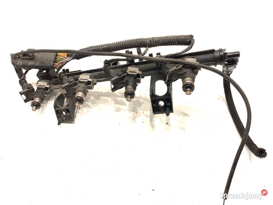 LISTWA WTRYSKOWA DACIA LOGAN II 8200292590 12 73