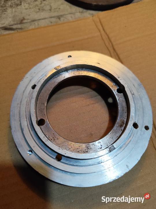 Dystans flansza ES2502 pod alternator 12V