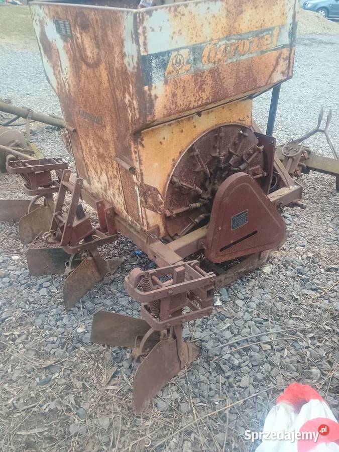 Sadzarka do ziemniaków Żółkiewka-Osada sprzedam