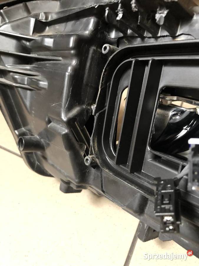 Reflektor lampa prawa mercedes aklasa w177 full sprzedam