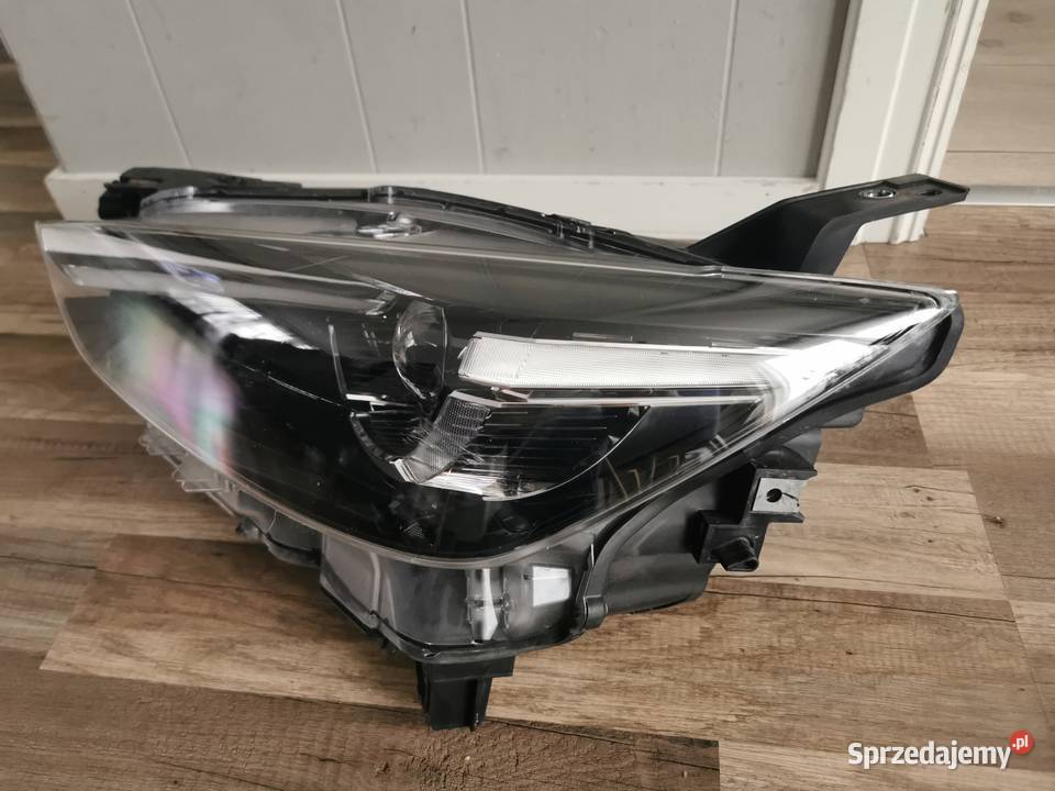lampa lewa przód FULL LED MAZDA CX3 D10E51040 2 osobowe Pielgrzymka