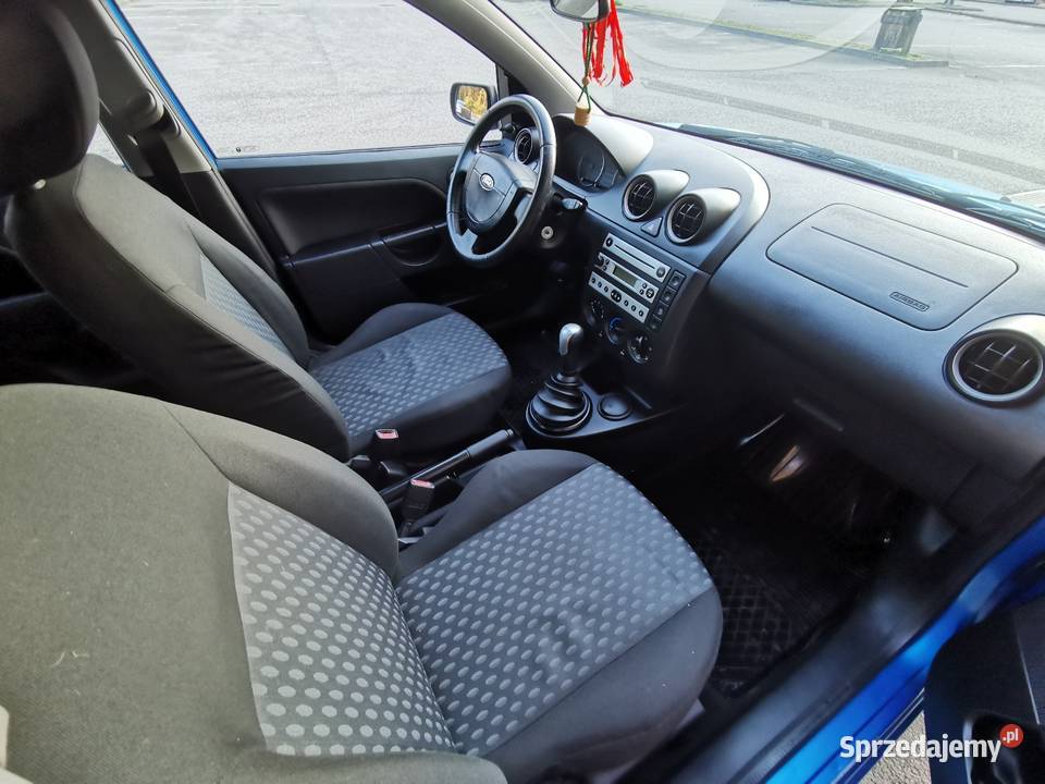 Ford Fiesta 14 16v 2005r Benzyna Klimatyzacja 1400cm3 Kampinos A sprzedam