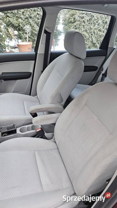 Ford Focus Cmax 1benzyna 115 C-MAX Krobia