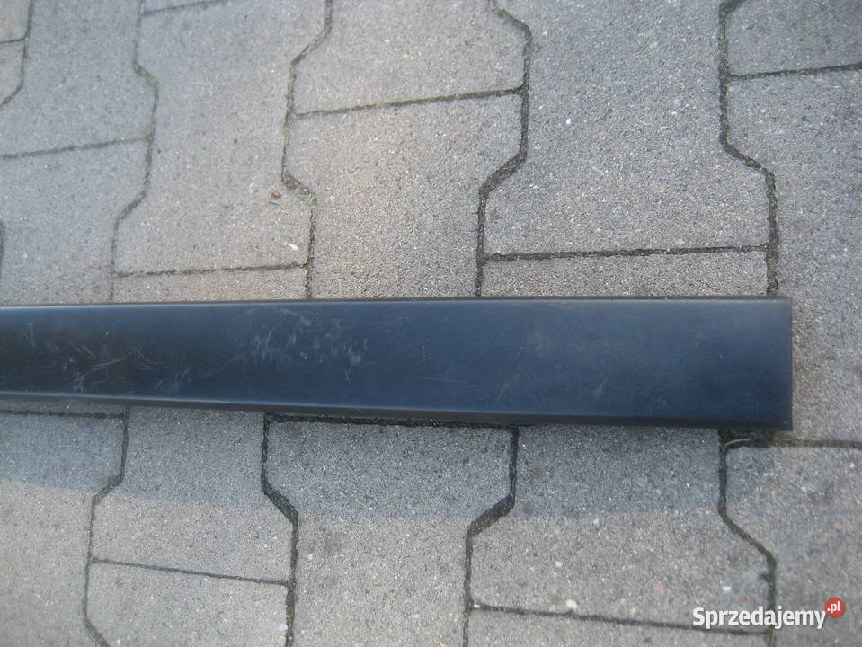 bmw 3 e30 listwa zderzaka tył 51121945926 0f