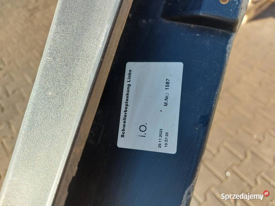 Honda HRV III eHEV 2022r LISTWA PROGOWA LEWA osobowe