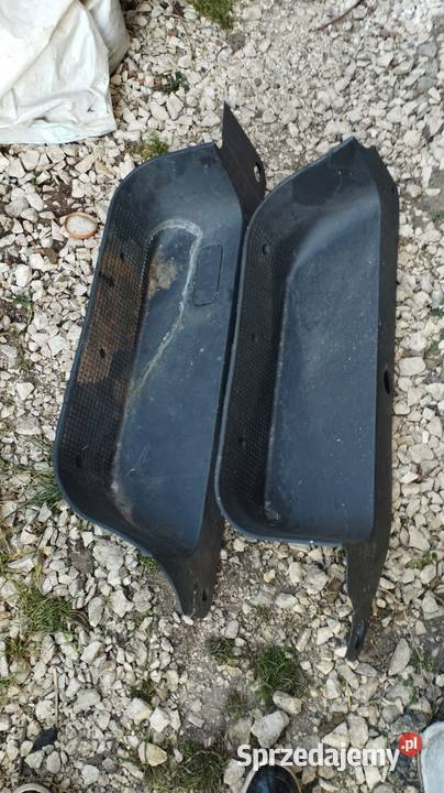 Stopień prawy lewy Trafic Nissan Vivaro osobowe Pozostałe Busko-Zdrój sprzedam