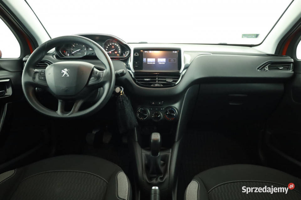 Peugeot 208 12 PureTech 1199cm3 mazowieckie Piaseczno